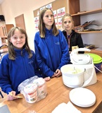 Pierwsze zaj�cia literacko-kulinarne